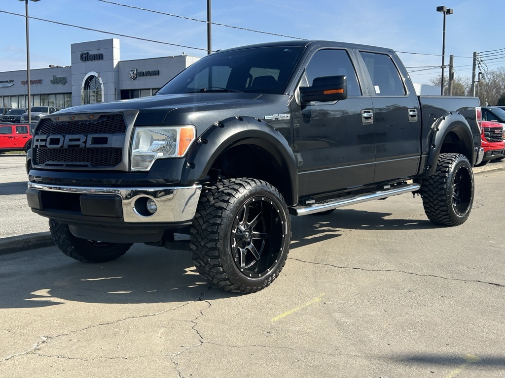 2013 Ford F-150 XLT photo 2