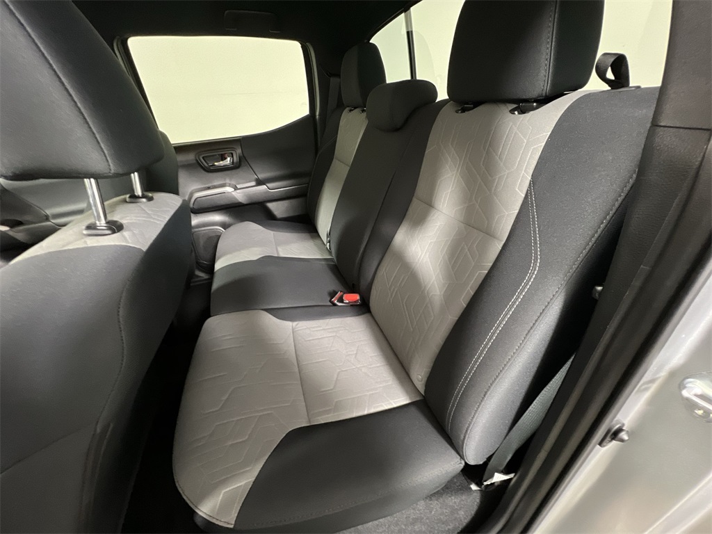 2023 Toyota Tacoma TRD Off-Road photo 20