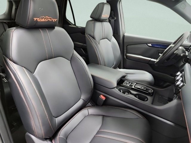 2025 Honda Pilot TrailSport photo 4