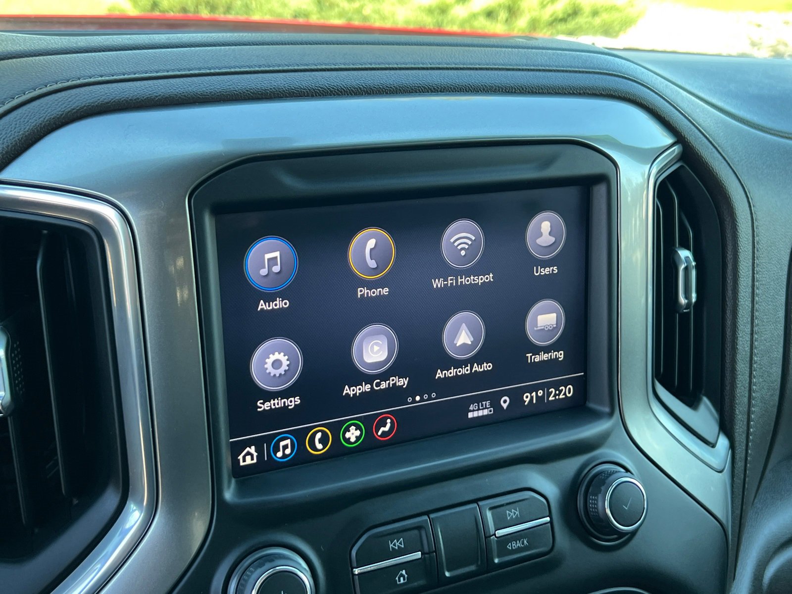 2019 Chevrolet Silverado 1500 LTZ photo 4