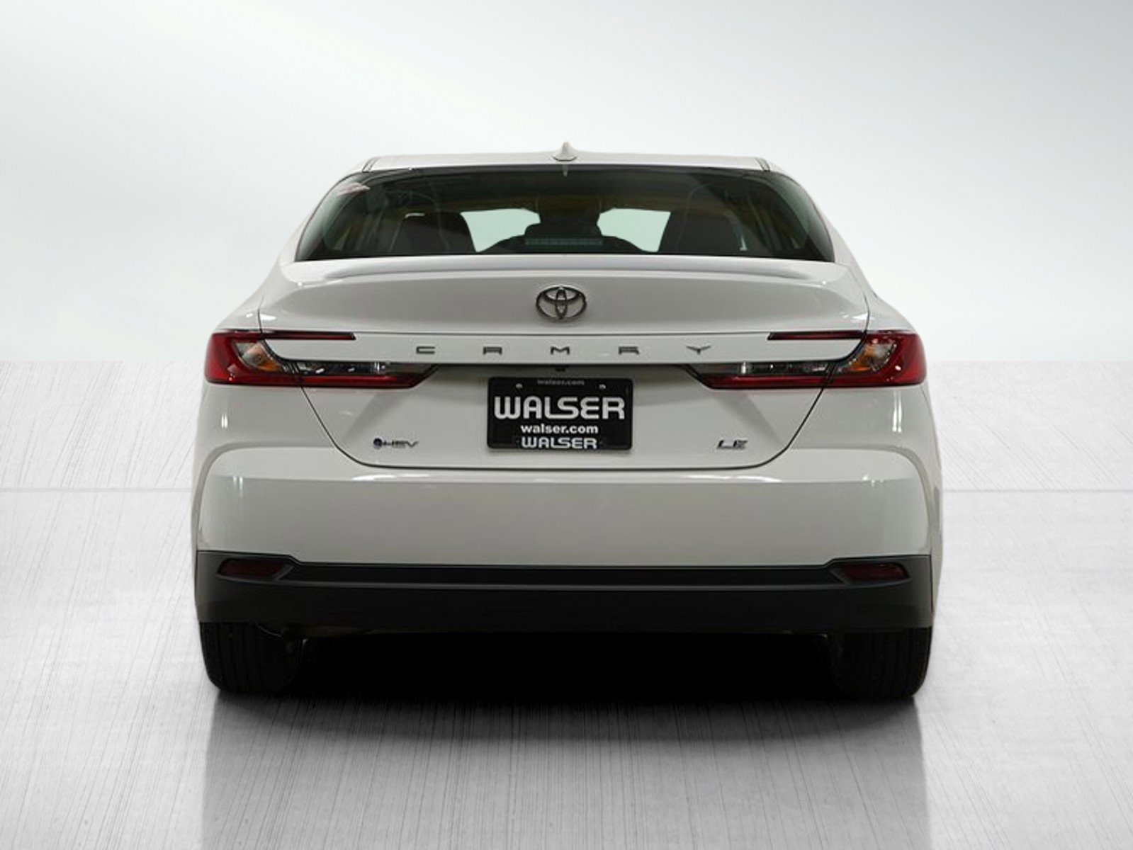 2025 Toyota Camry LE photo 4