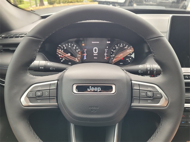 2025 Jeep Compass Latitude photo 23
