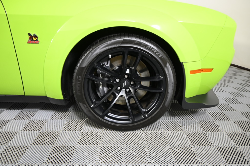 2023 Dodge Challenger R/T Scat Pack Widebody photo 11
