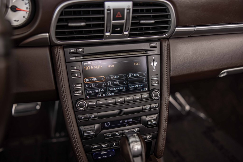 2012 PORSCHE 911 - Image 29