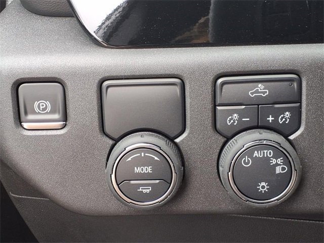 2025 Chevrolet Silverado 1500 LT photo 13