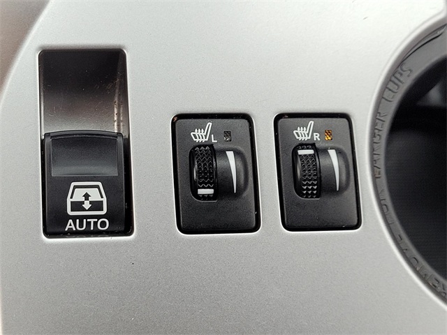 2022 Toyota 4Runner SR5 Premium photo 15