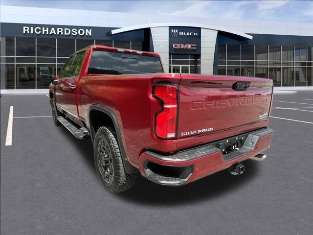 2024 Chevrolet Silverado 2500HD High Country photo 2