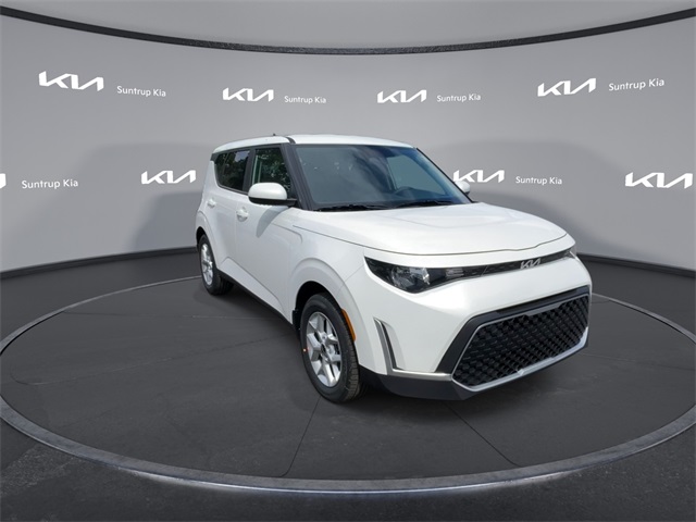 2025 Kia Soul S photo 3