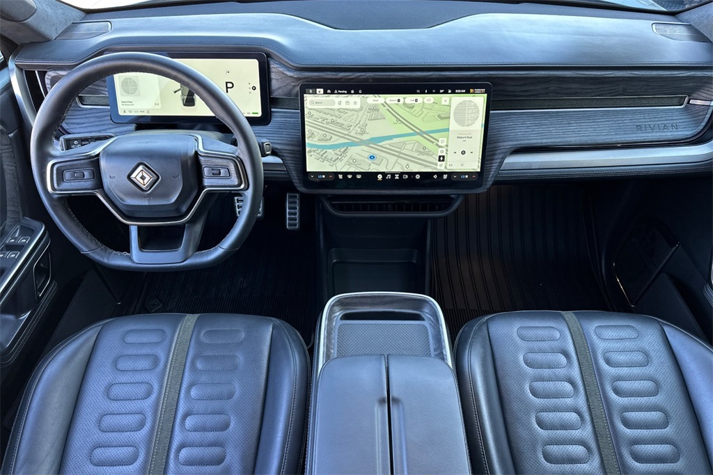 2023 Rivian R1S Adventure photo 13