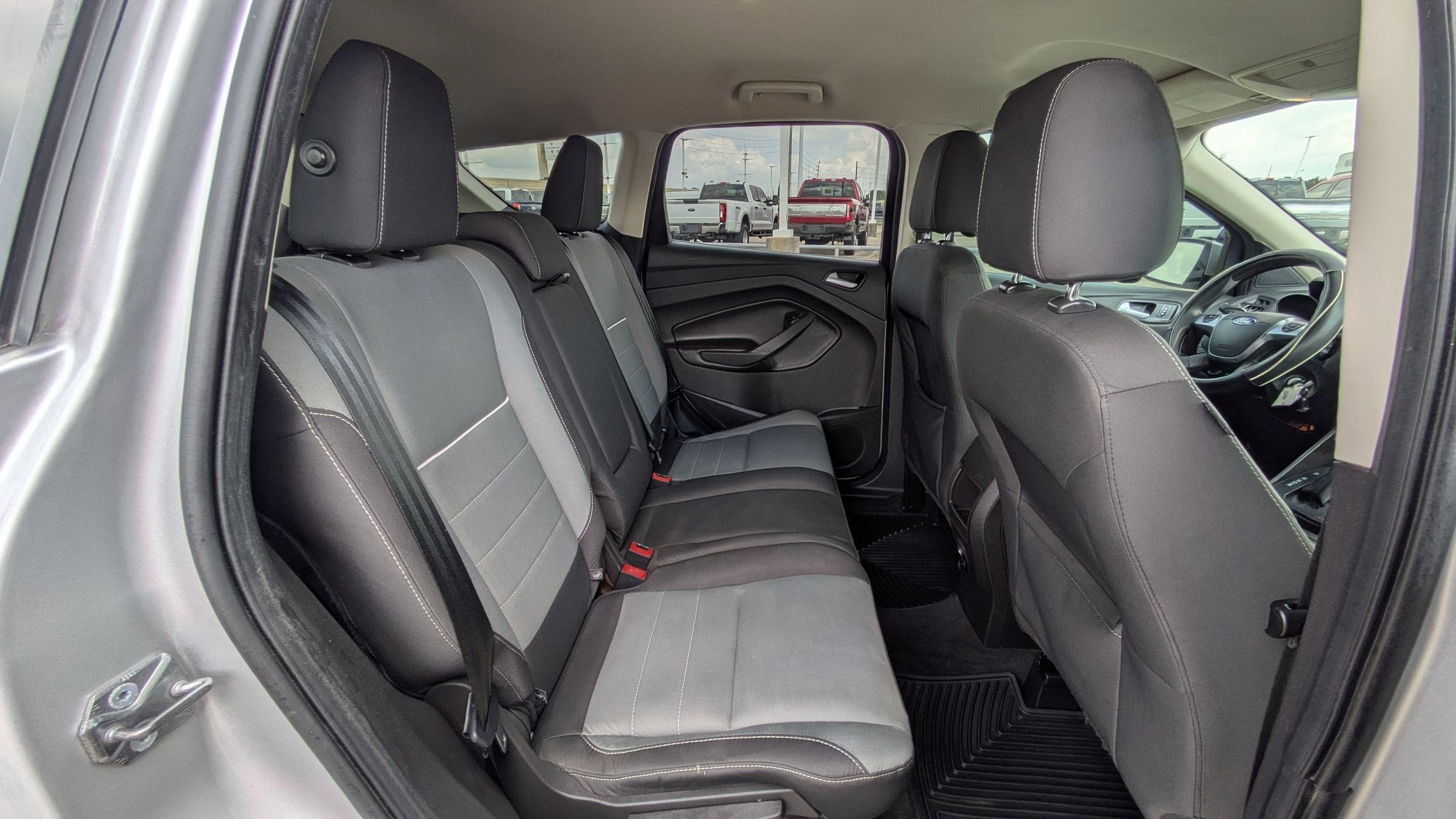 2015 Ford Escape SE photo 26