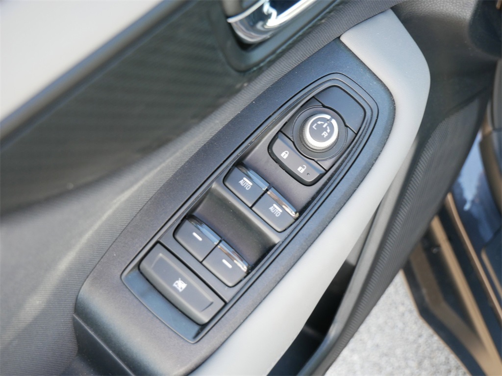 2025 Subaru Outback Premium photo 19