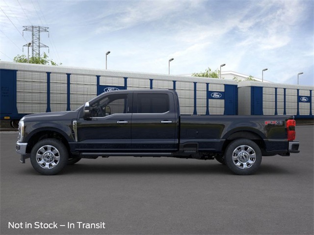 2025 Ford F-350 photo 3