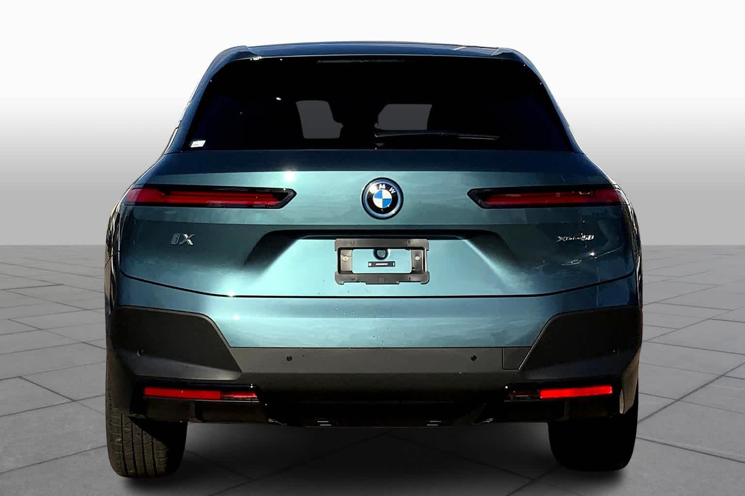 2025 Bmw iX photo 4