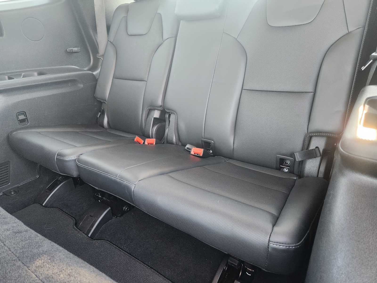 2021 Kia Telluride LX photo 28