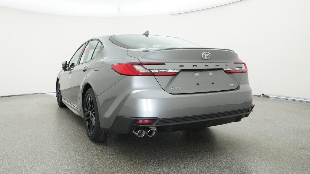 2025 Toyota Camry SE photo 12