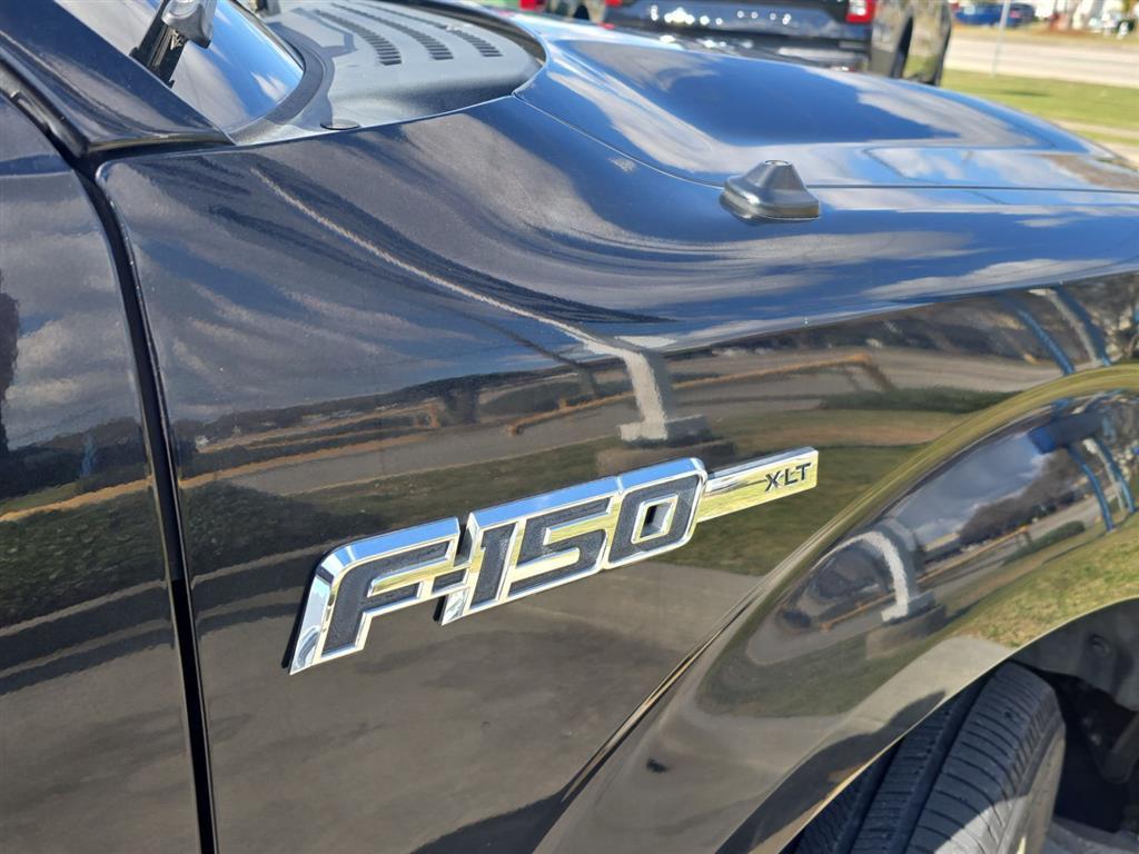 2013 Ford F-150 XLT photo 4
