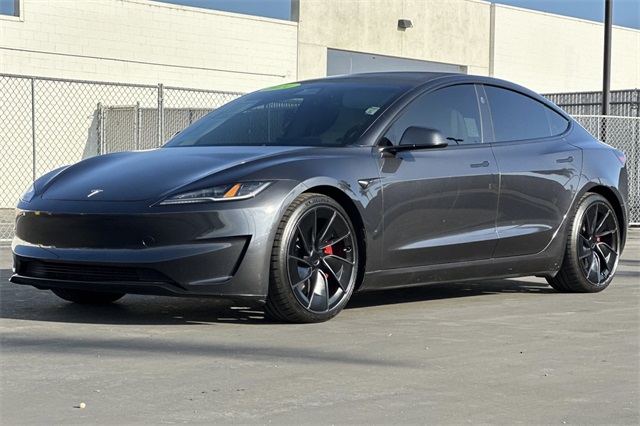 2024 Tesla Model 3 Performance photo 9