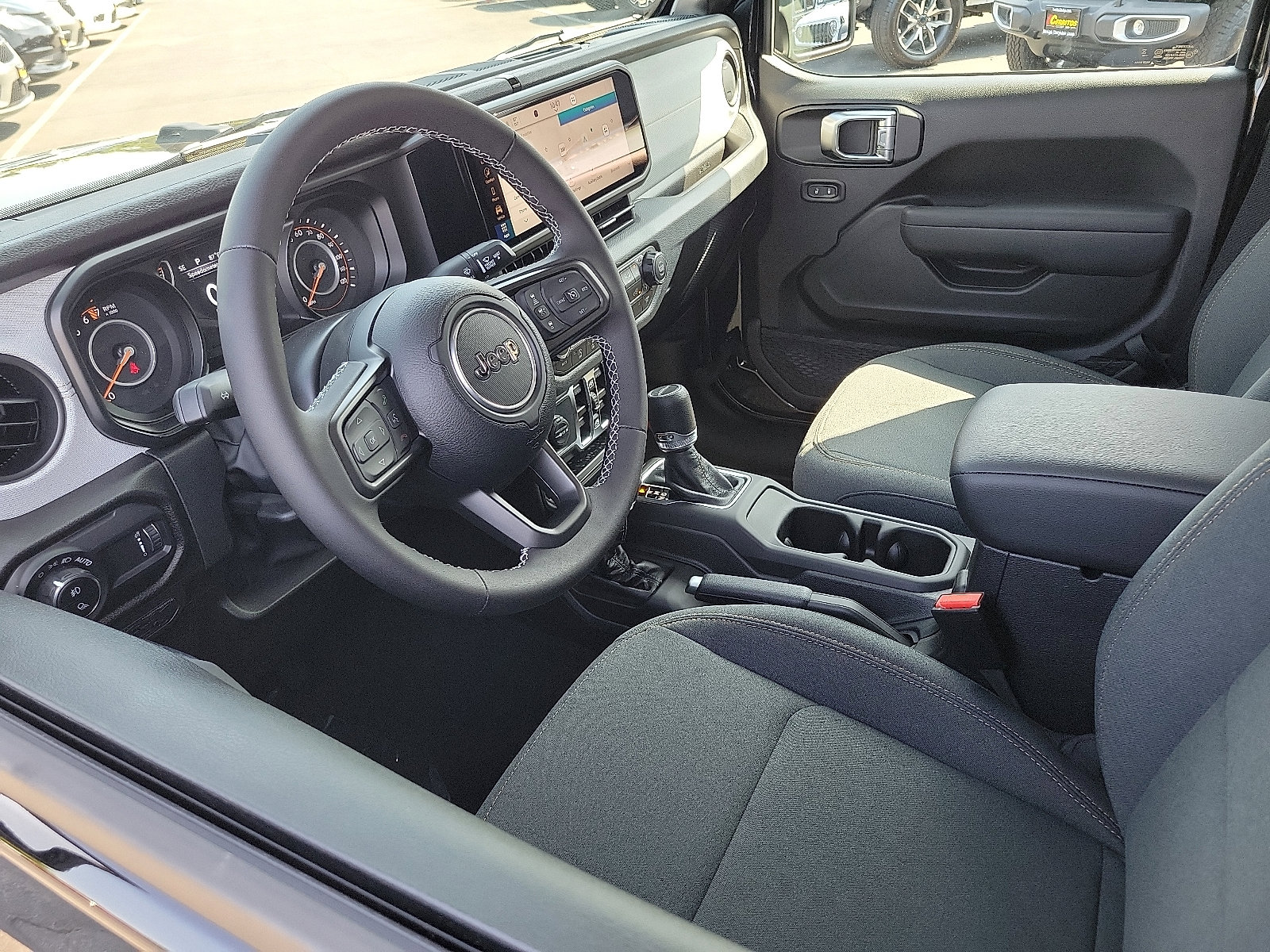 2025 Jeep Gladiator Sport S photo 3