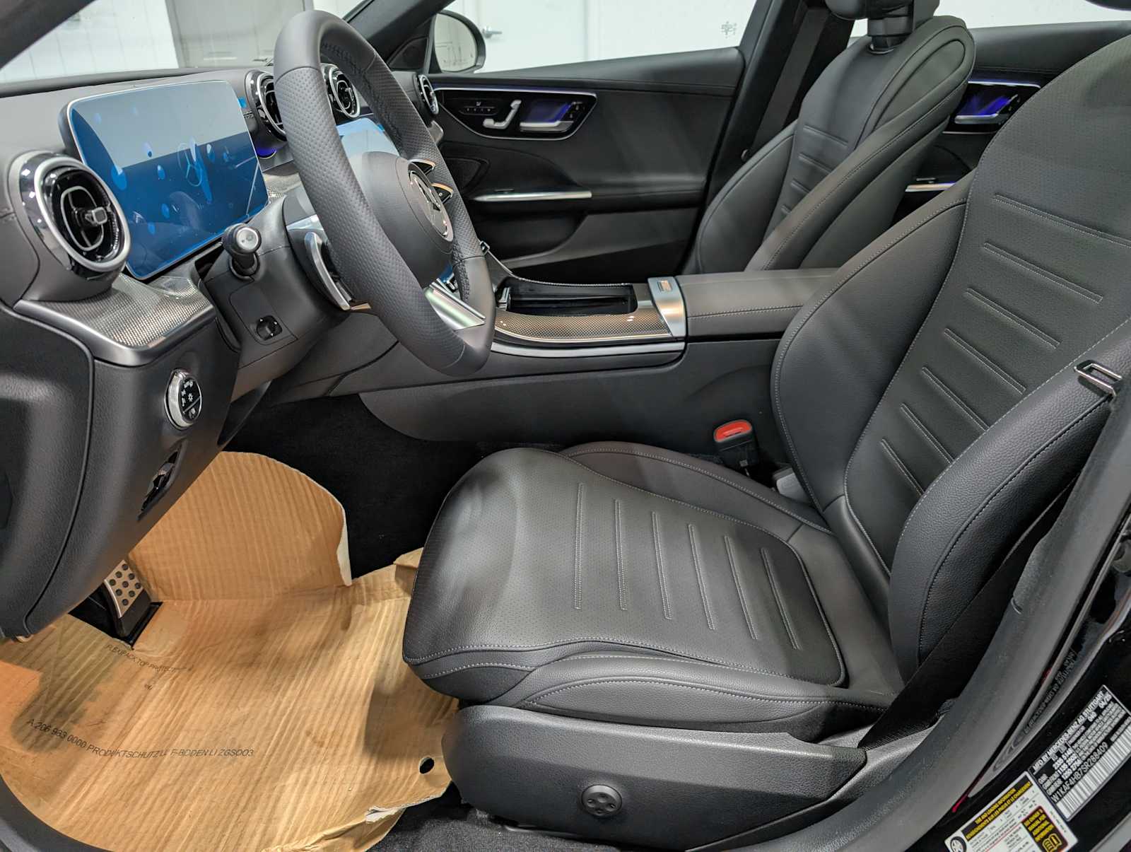 2025 Mercedes Benz C 300 4MATIC photo 2