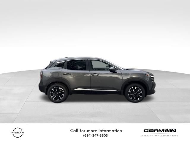 2025 Nissan Kicks SV photo 4