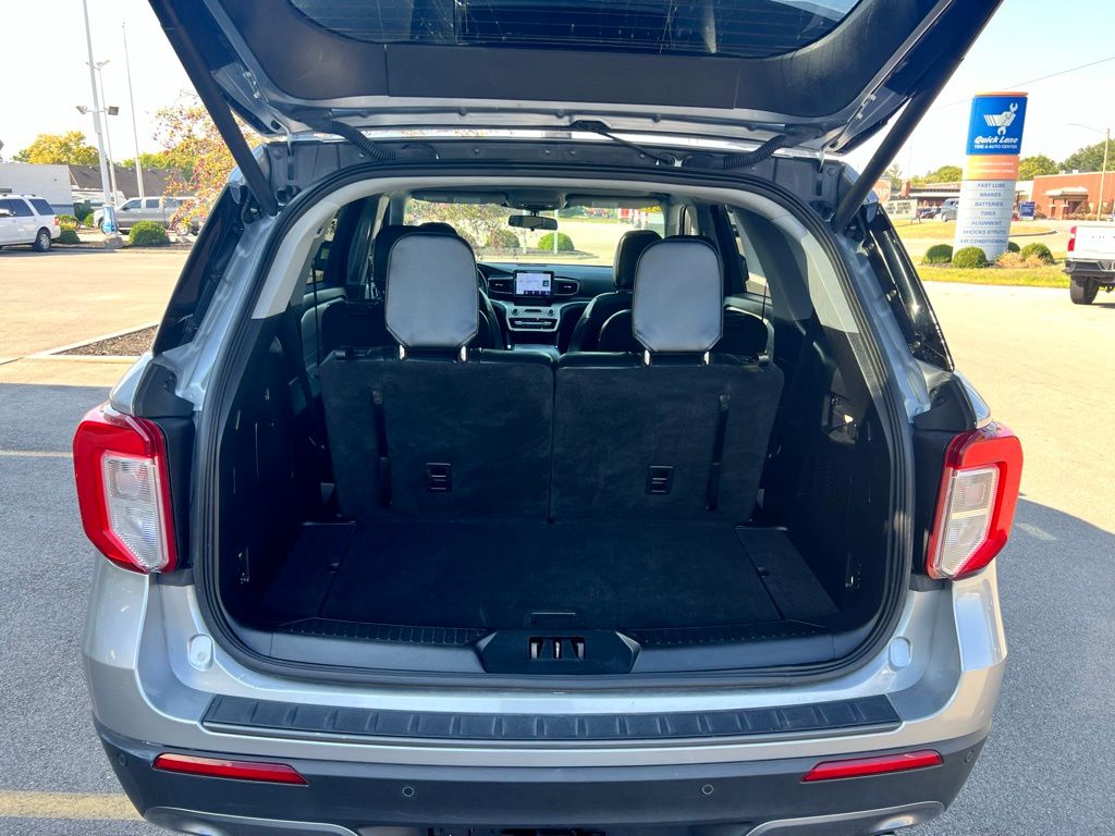 2022 Ford Explorer XLT photo 24