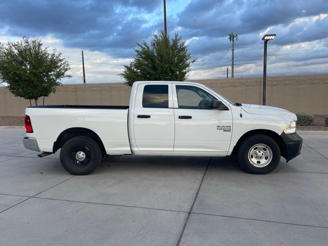 2019 Ram 1500 Classic Tradesman photo 2