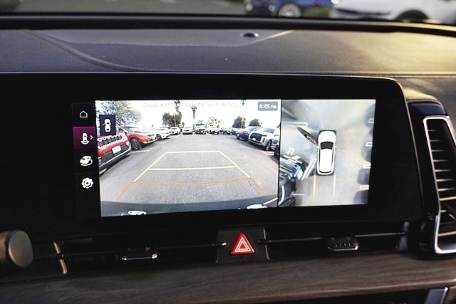 Used 2023 Gray Kia X-Line Prestige image 27