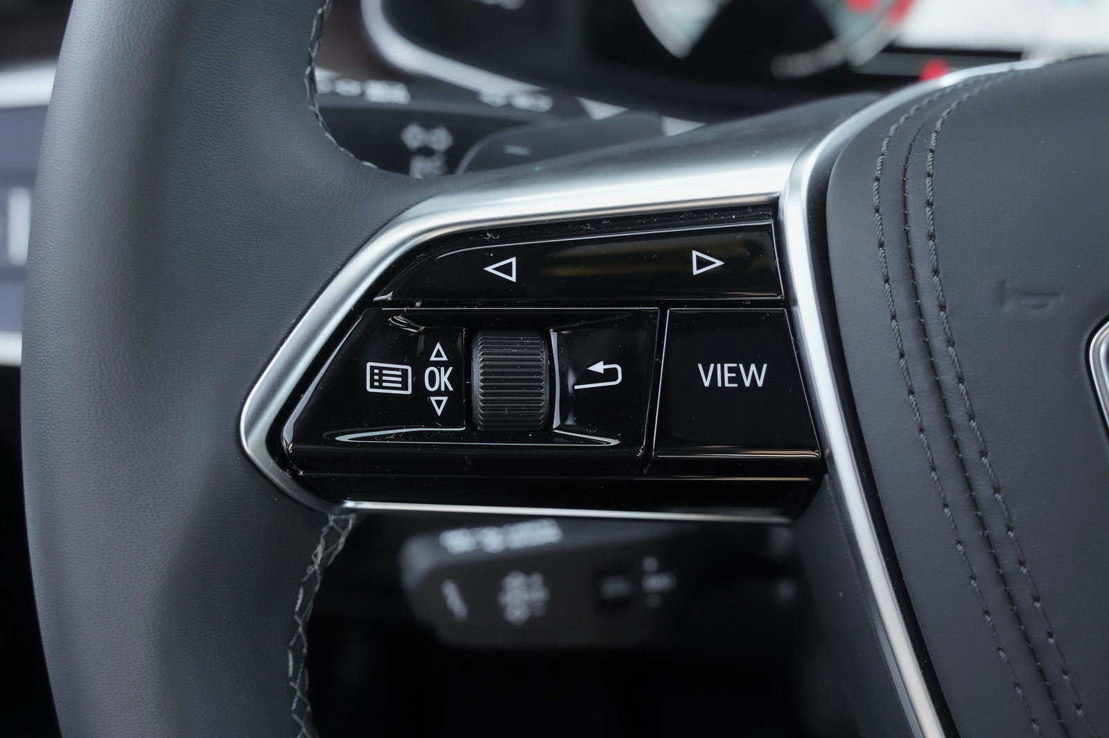 New 2025 Mythos Black Metallic Audi Prestige image 1