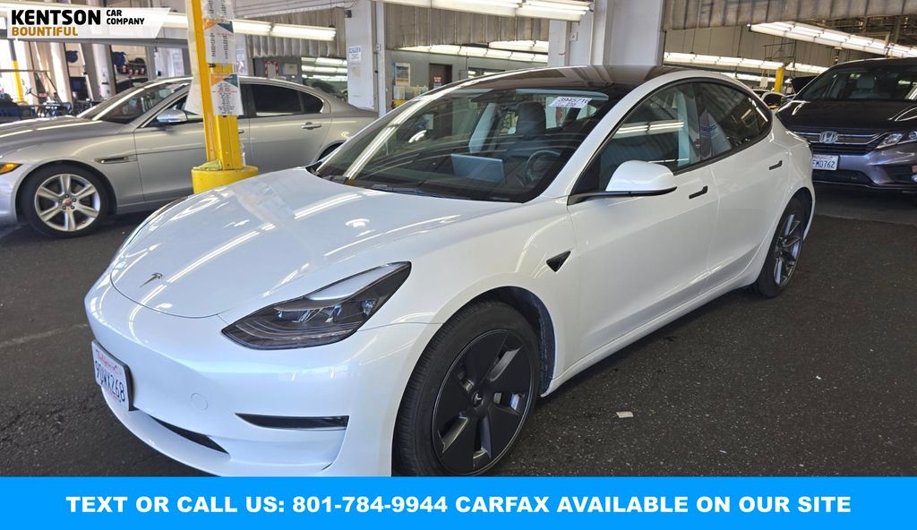 2023 Tesla Model 3 Base