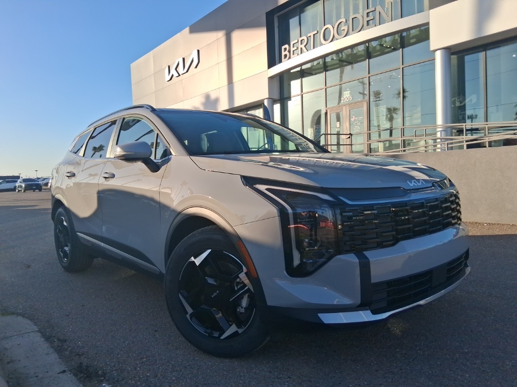 2026 Kia Sportage EX's photo