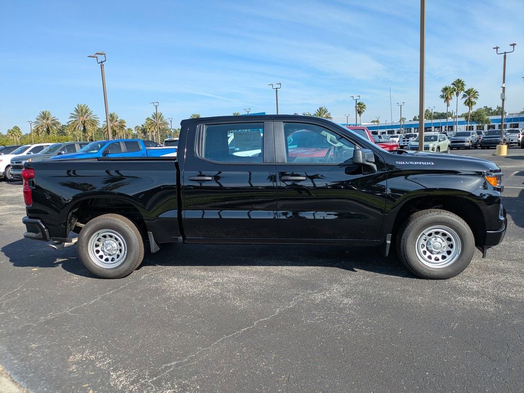 2025 Chevrolet Silverado Work Truck photo 3