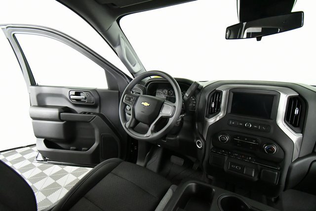 2026 Chevrolet Silverado 1500 Custom photo 17