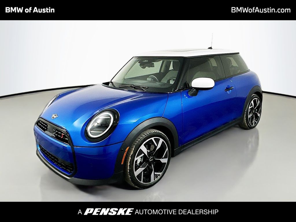 2025 MINI Hardtop 2 Door S's photo