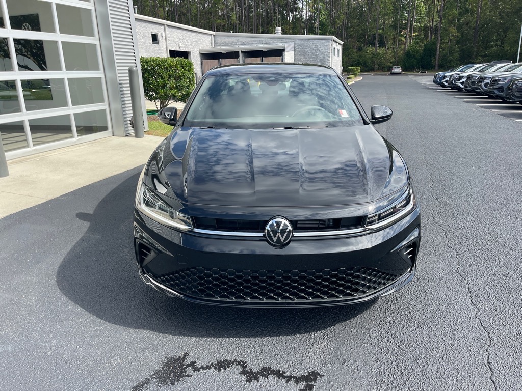 2026 Volkswagen Jetta 1.5T Sport photo 2