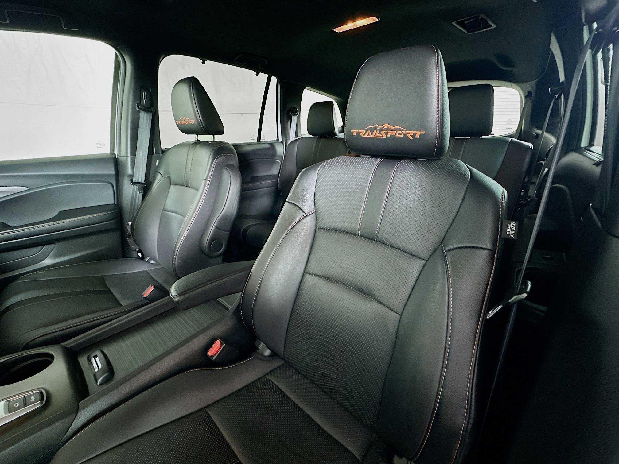 2022 Honda Pilot TrailSport photo 19