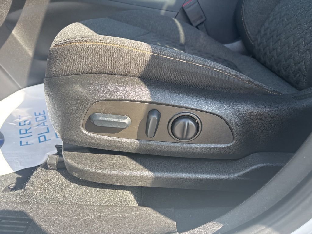 2023 Chevrolet Equinox LT photo 14