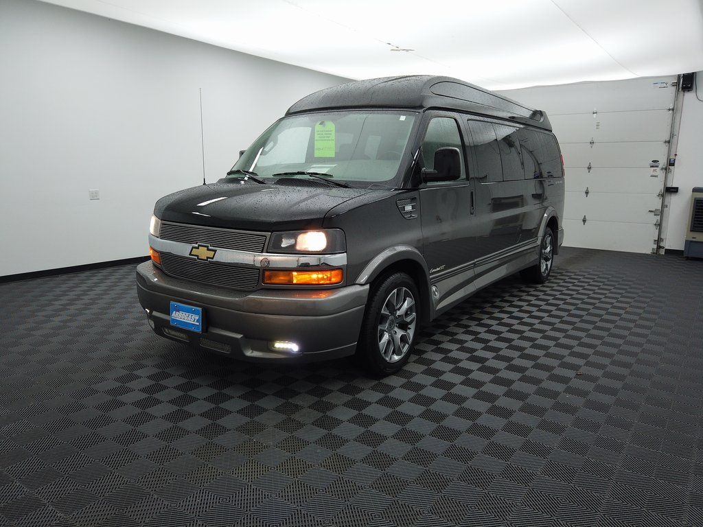 2023 Chevrolet Express photo 13