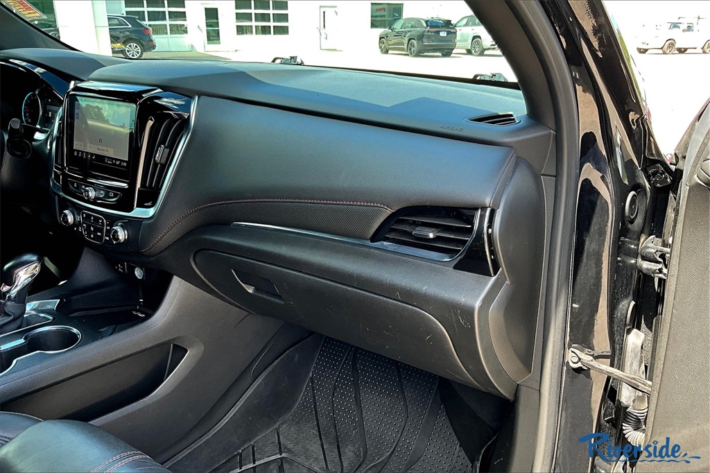 2022 Chevrolet Traverse RS photo 21