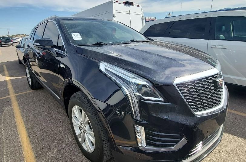 2021 Cadillac XT5 Luxury photo 2