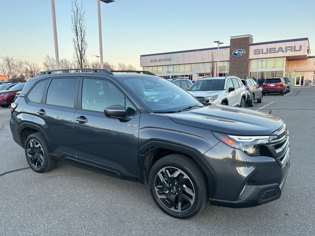 2025 Subaru Forester Premium's photo
