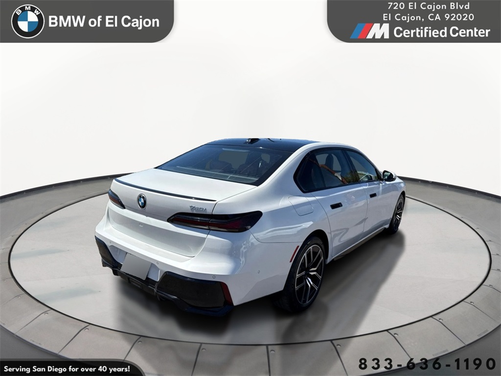 2023 Bmw 740i photo 4