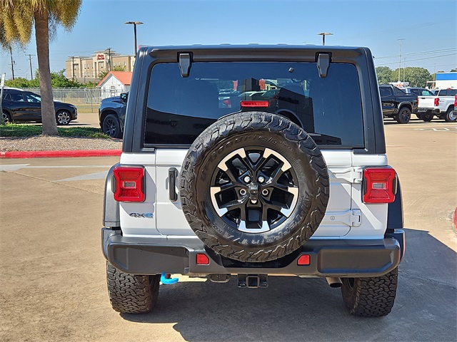 2024 Jeep Wrangler Rubicon 4xe photo 4