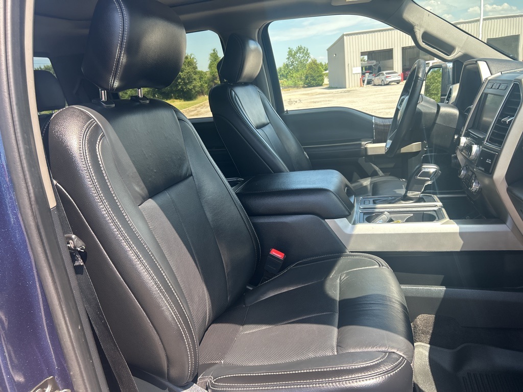 2020 Ford F-150 Lariat photo 19