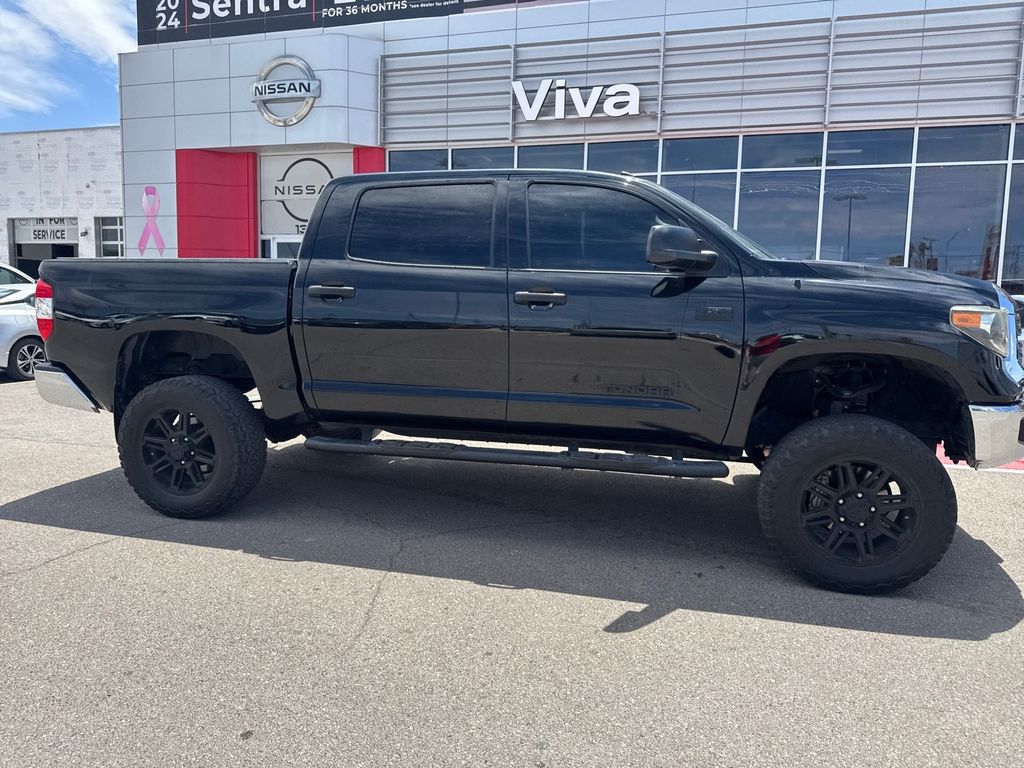 Used 2019 Black Toyota  image 37