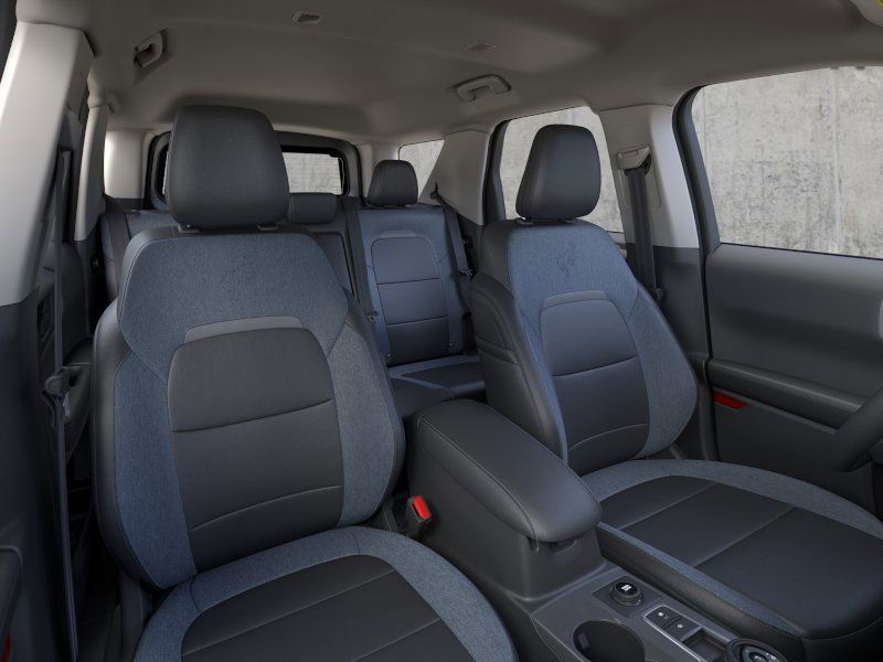 2025 Ford Bronco Sport Outer Banks photo 9