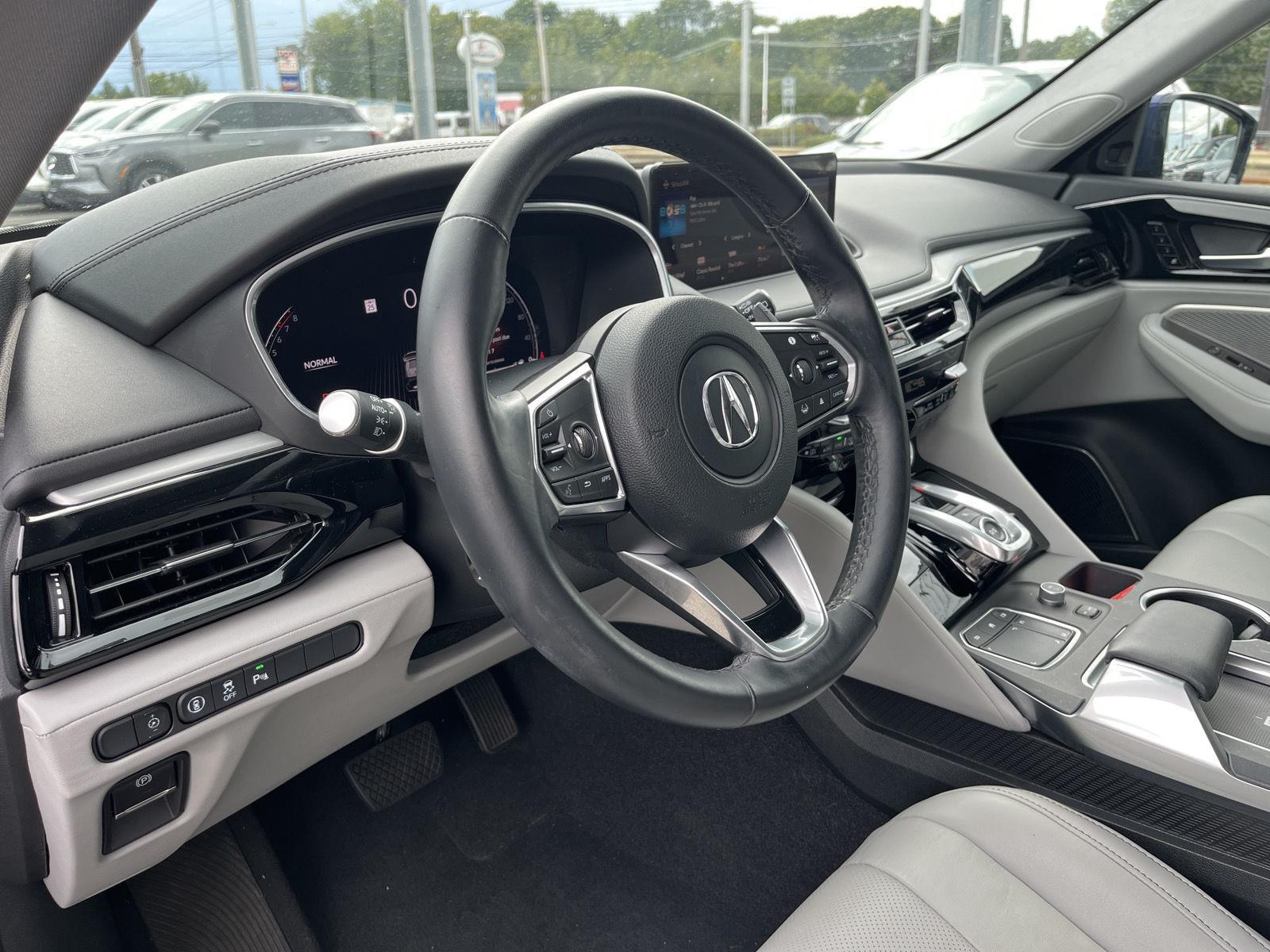 2023 Acura MDX SH-AWD Technology photo 11