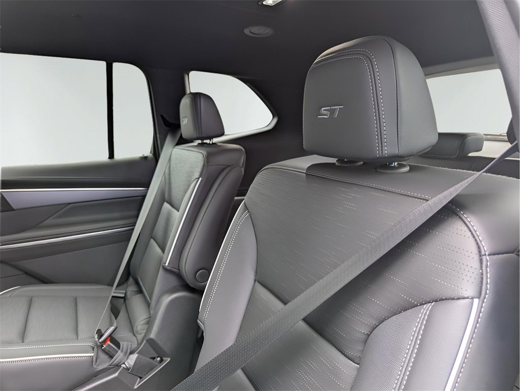 2025 Buick Enclave Sport Touring photo 21