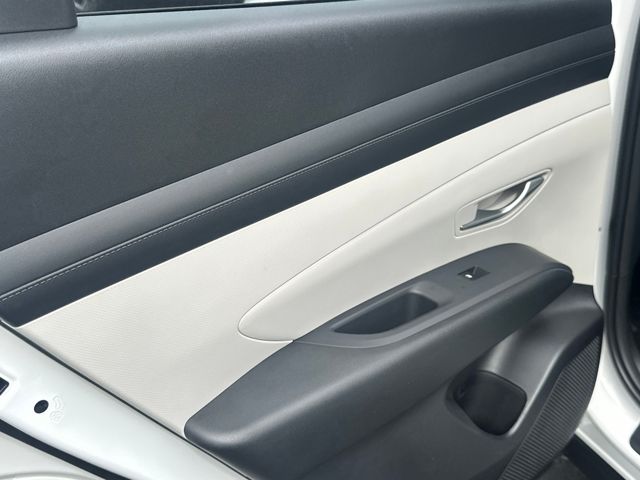 2026 Hyundai Tucson SEL photo 19
