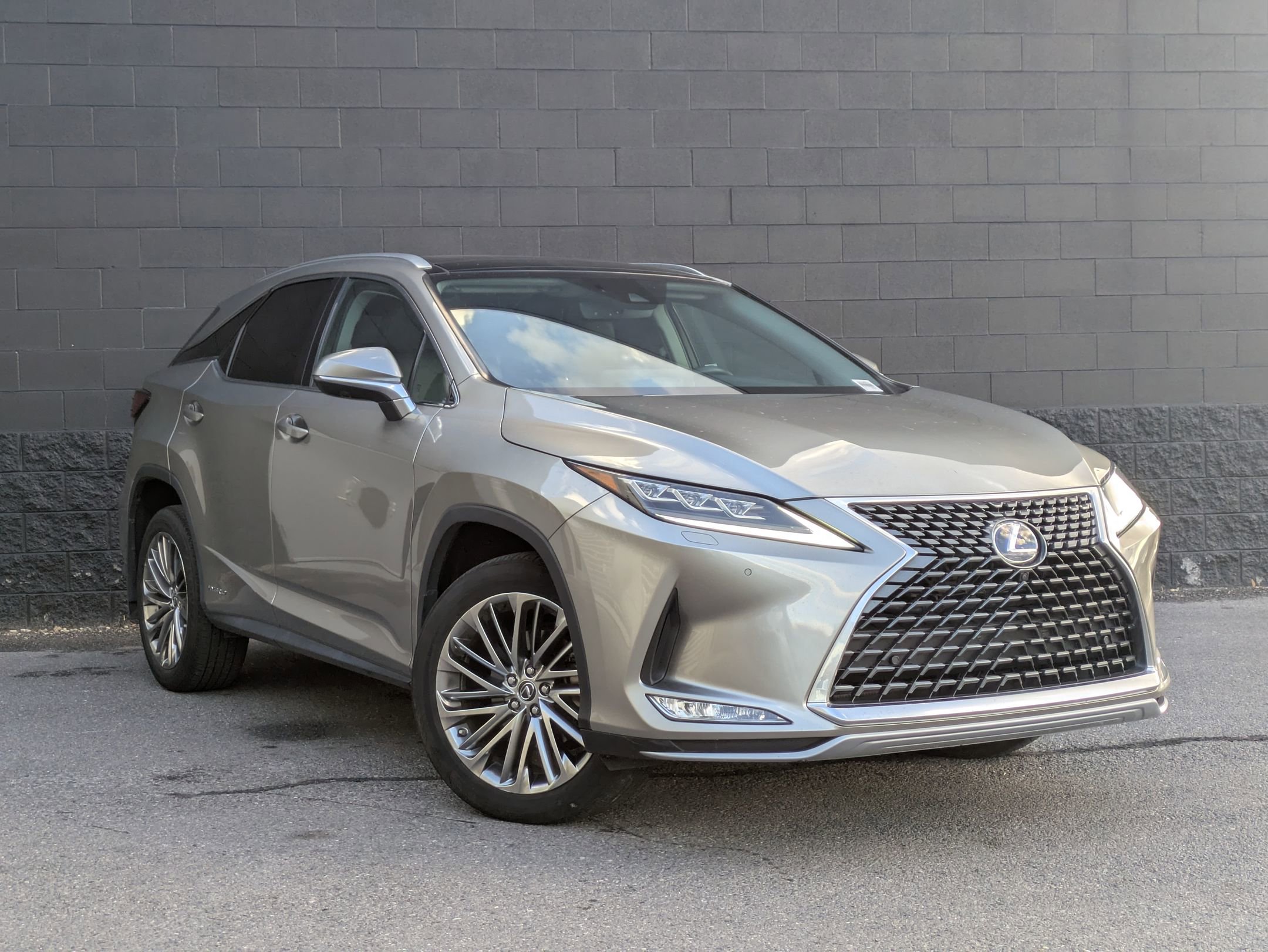 2022 Lexus RX 450h photo 3