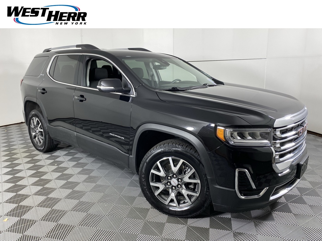 2023 GMC Acadia SLE's photo